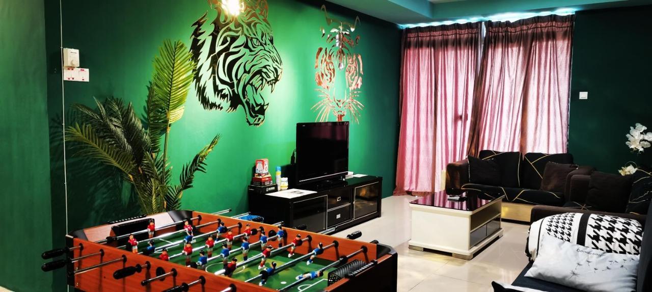 Cozy Forest Themed Homestay 4 Bedroom Kuala Lumpur Esterno foto